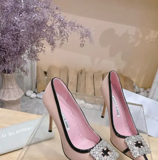 hype Manolo Blahnik High Heels