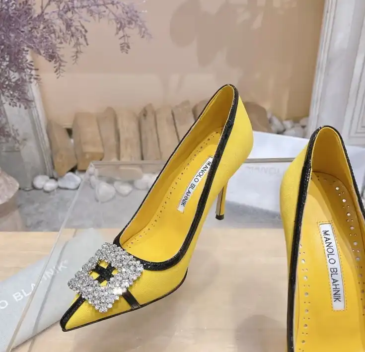 hype Manolo Blahnik High Heels