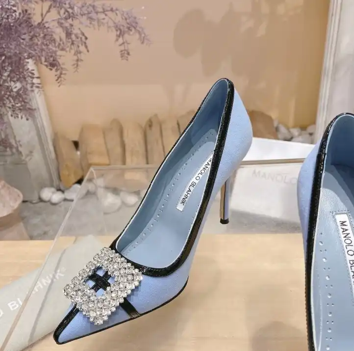 hype Manolo Blahnik High Heels