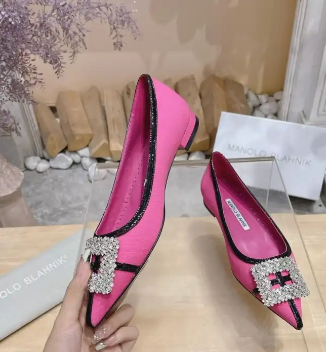 hype Manolo Blahnik High Heels