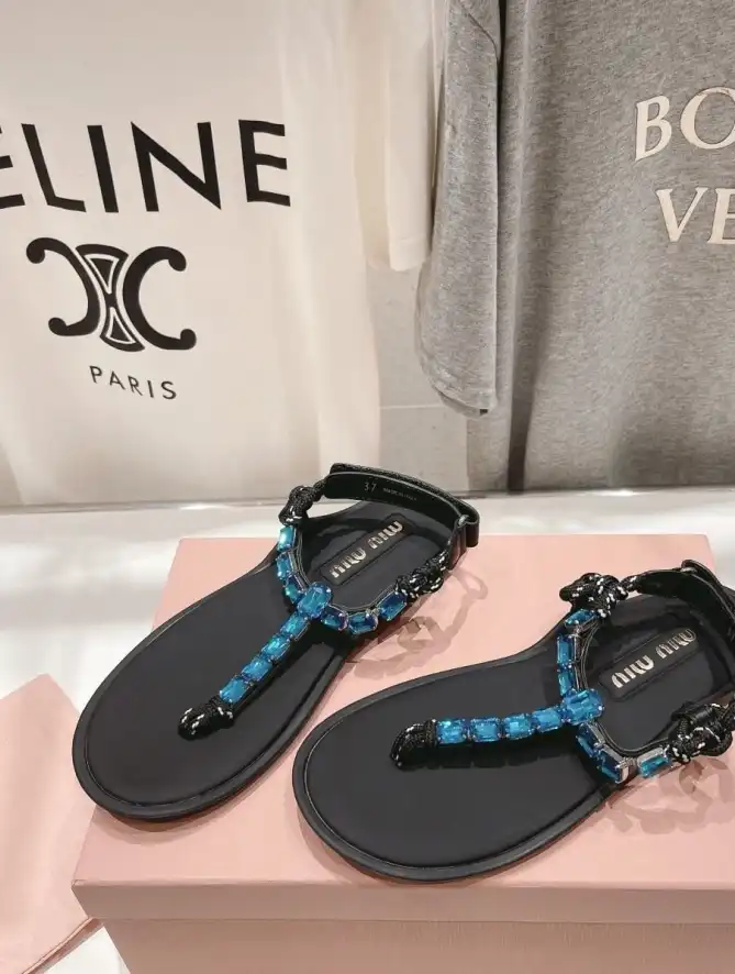 hype Miu Miu Sandals