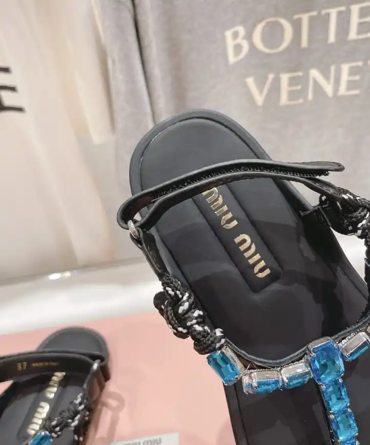 hype Miu Miu Sandals