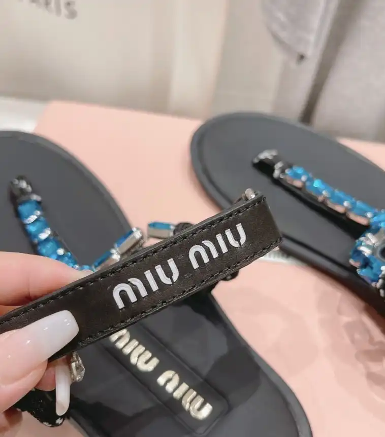 hype Miu Miu Sandals