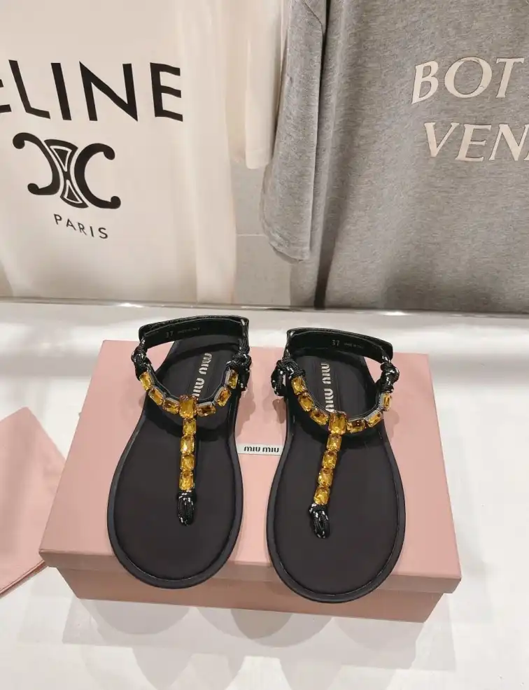 hype Miu Miu Sandals