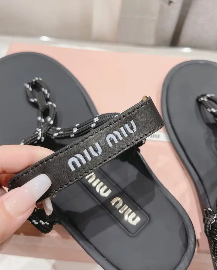 hype Miu Miu Sandals