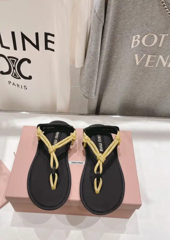 hype Miu Miu Sandals