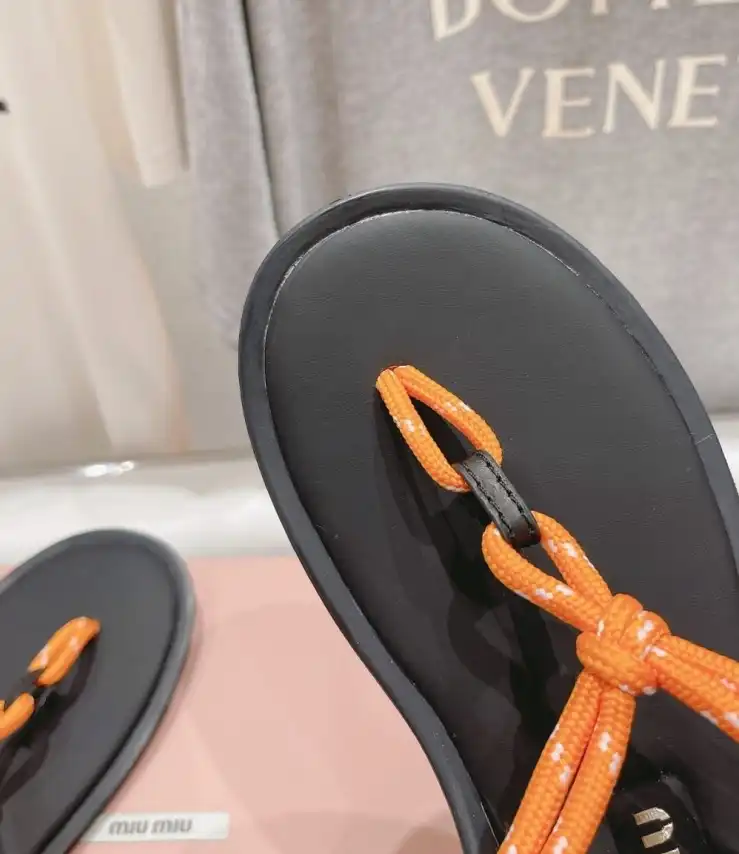 hype Miu Miu Sandals