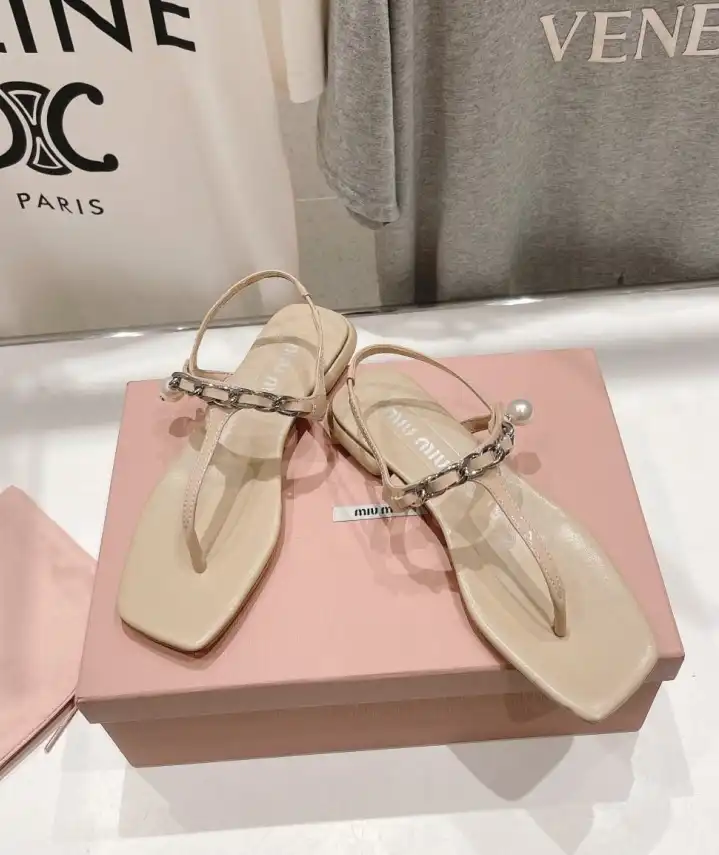 hype Miu Miu Sandals