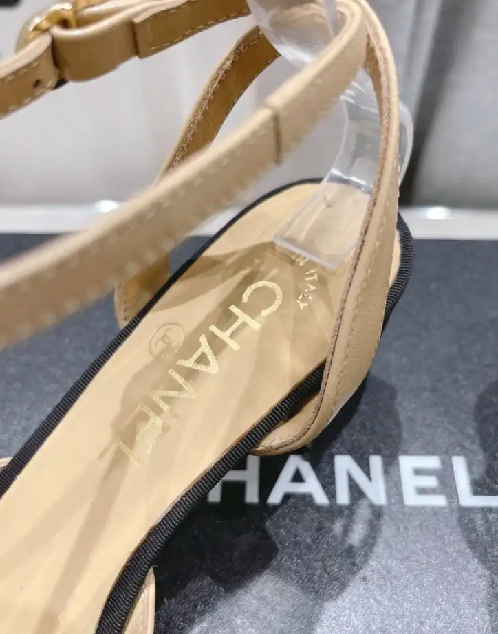 hype Chanel High Heels