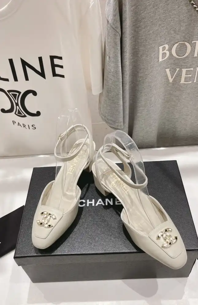 hype Chanel High Heels