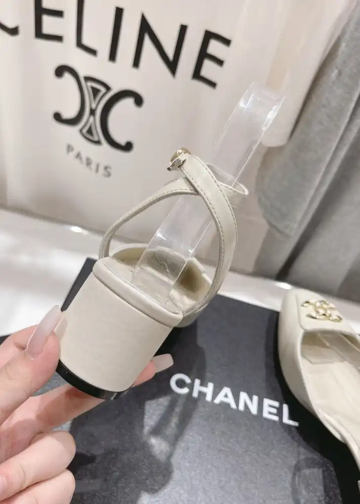 hype Chanel High Heels