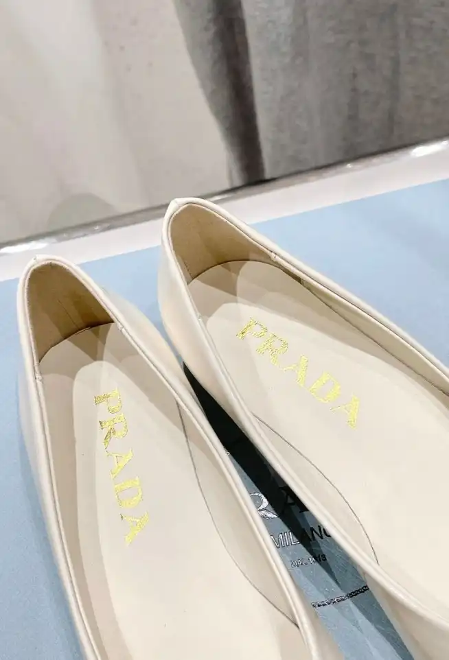 hype Prada flat shoes