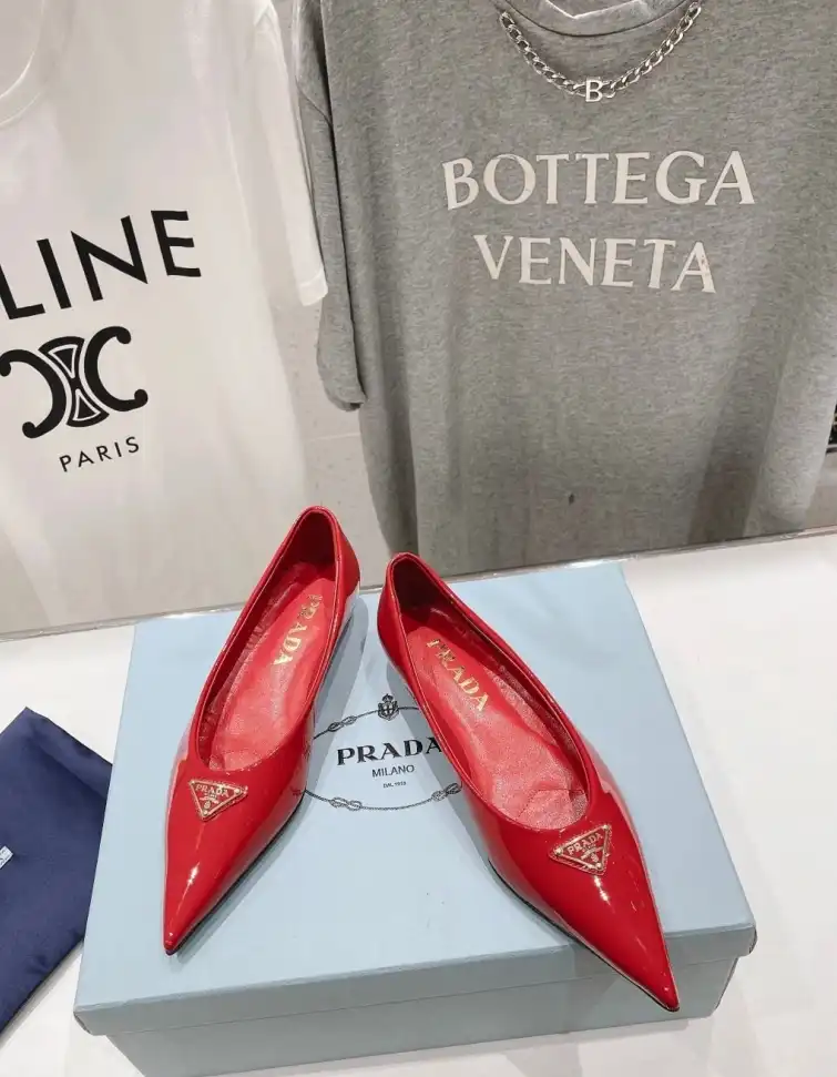 hype Prada flat shoes