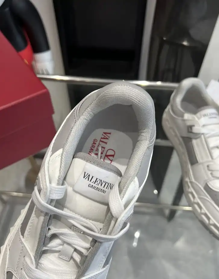 hype Valentino Casual Shoes