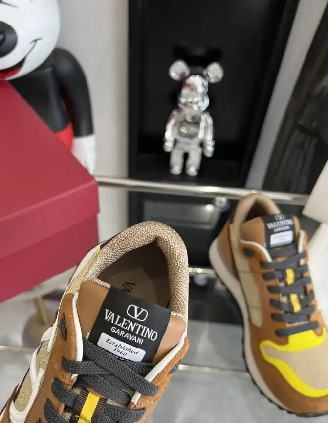 hype Valentino Casual Shoes