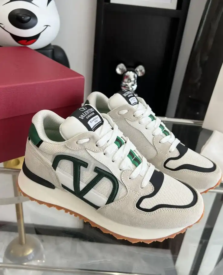 hype Valentino Casual Shoes