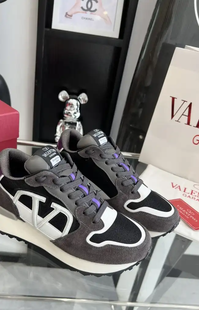 hype Valentino Casual Shoes