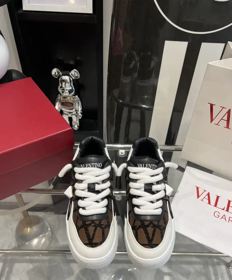 hype Valentino Casual Shoes