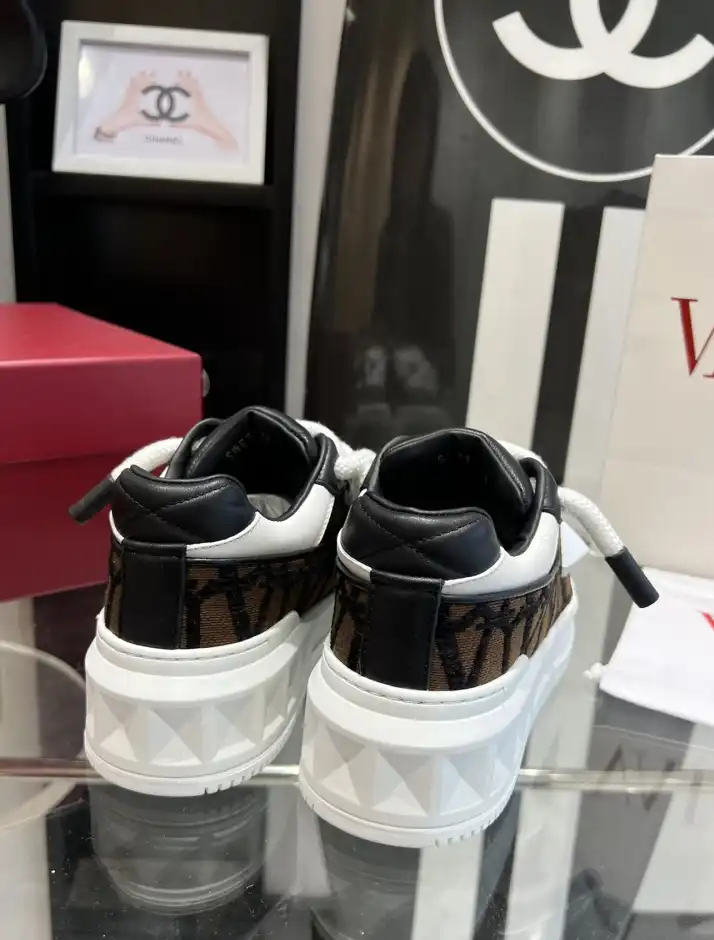 hype Valentino Casual Shoes