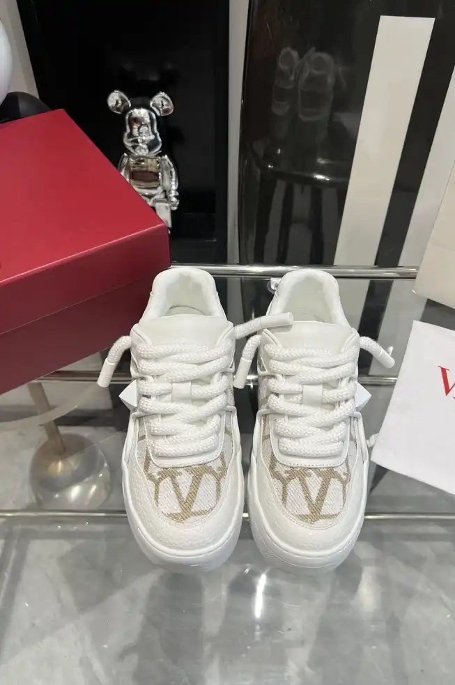 hype Valentino Casual Shoes