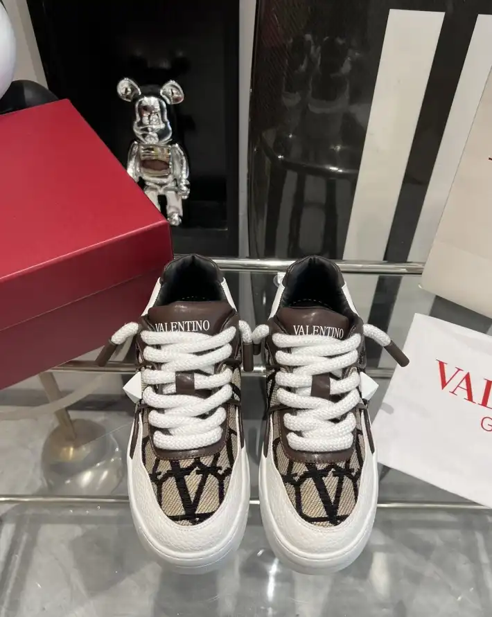 hype Valentino Casual Shoes