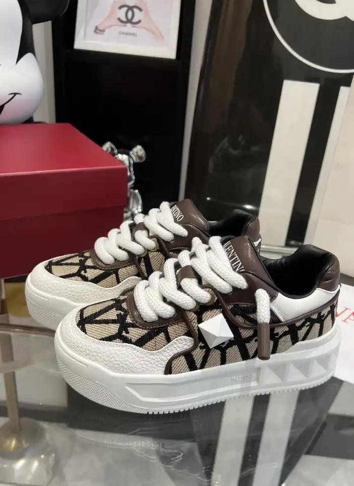 hype Valentino Casual Shoes