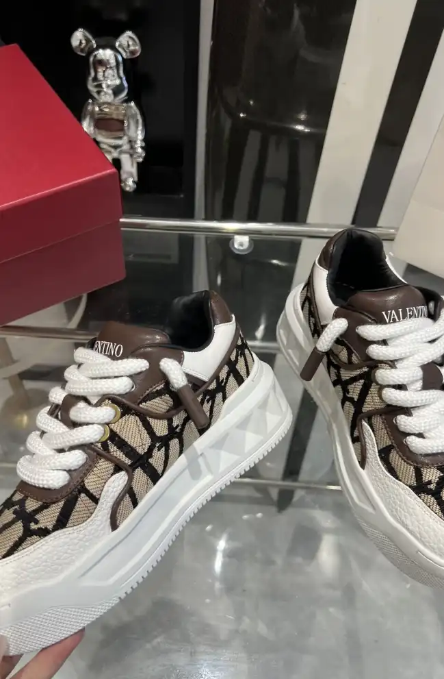 hype Valentino Casual Shoes