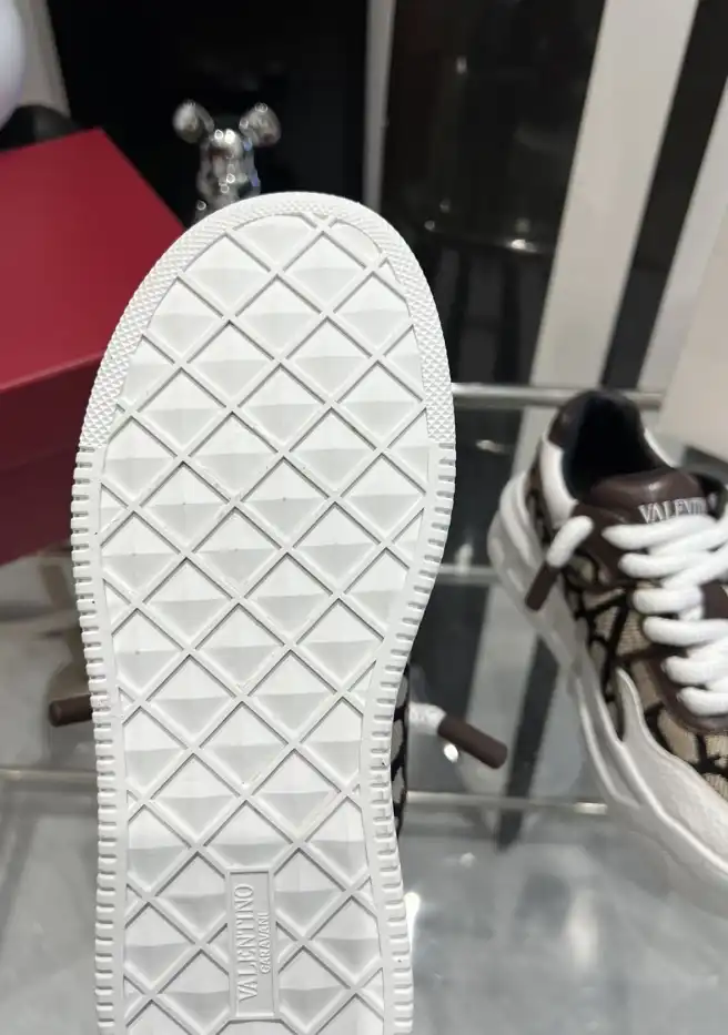 hype Valentino Casual Shoes