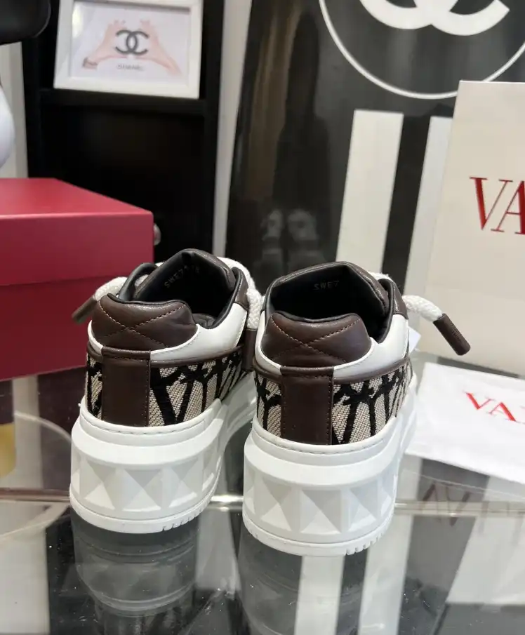 hype Valentino Casual Shoes