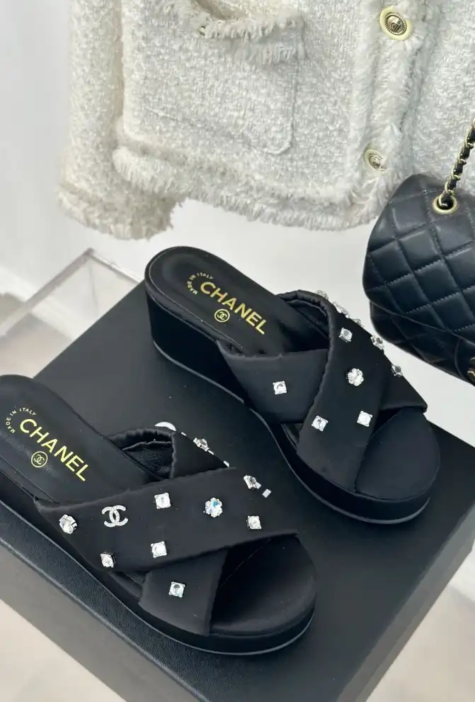 hype Chanel Slippers