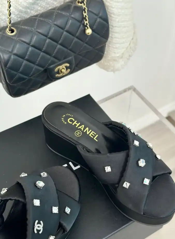 hype Chanel Slippers