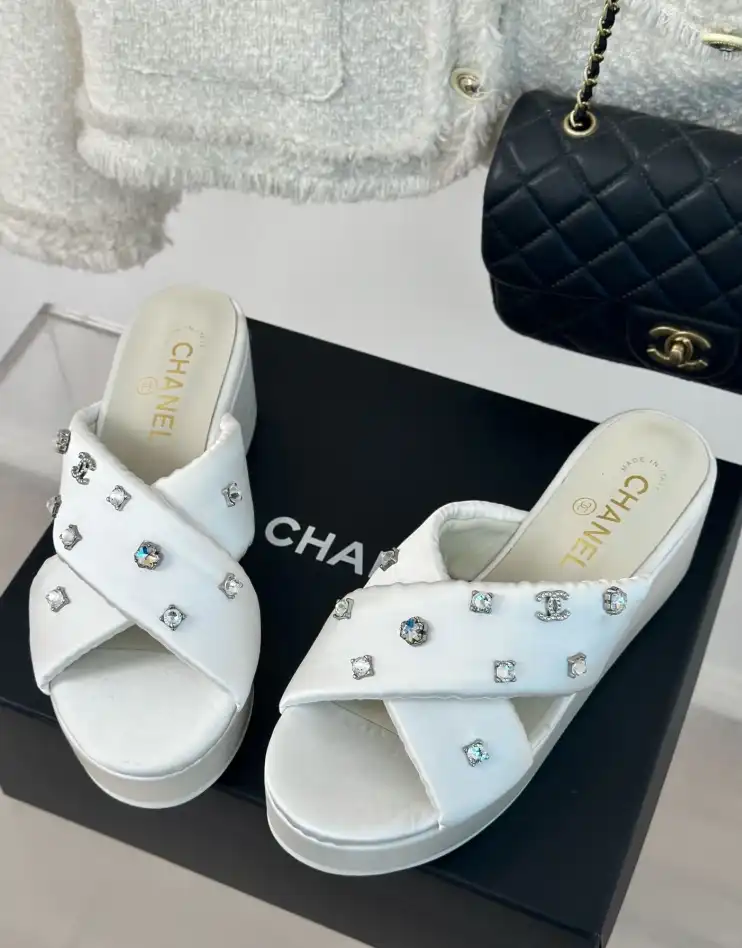 hype Chanel Slippers