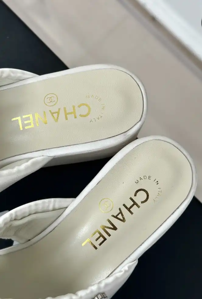 hype Chanel Slippers