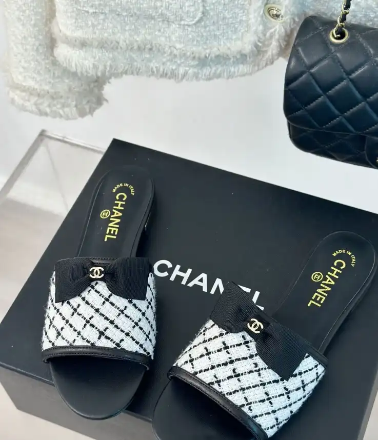 hype Chanel Slippers