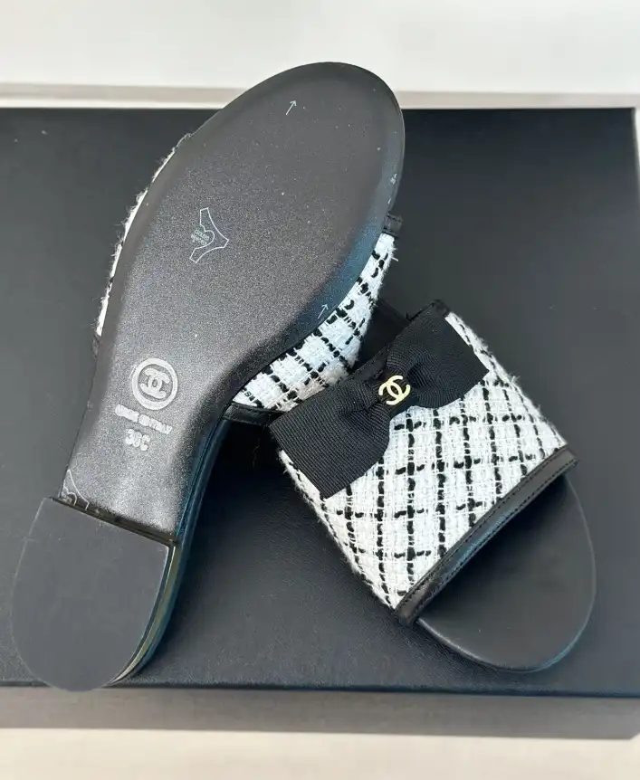 hype Chanel Slippers