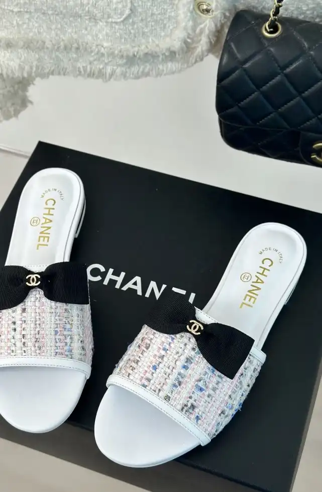 hype Chanel Slippers