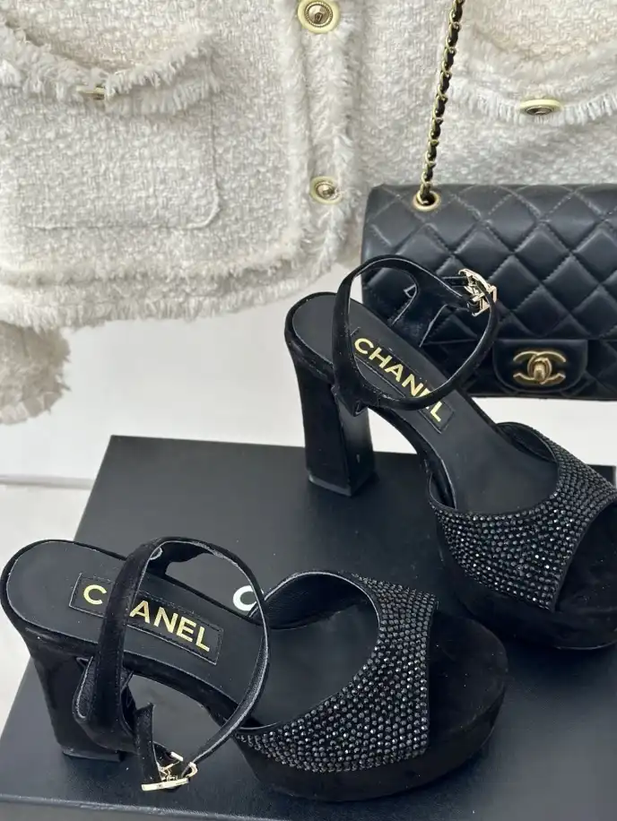 hype Chanel High Heels