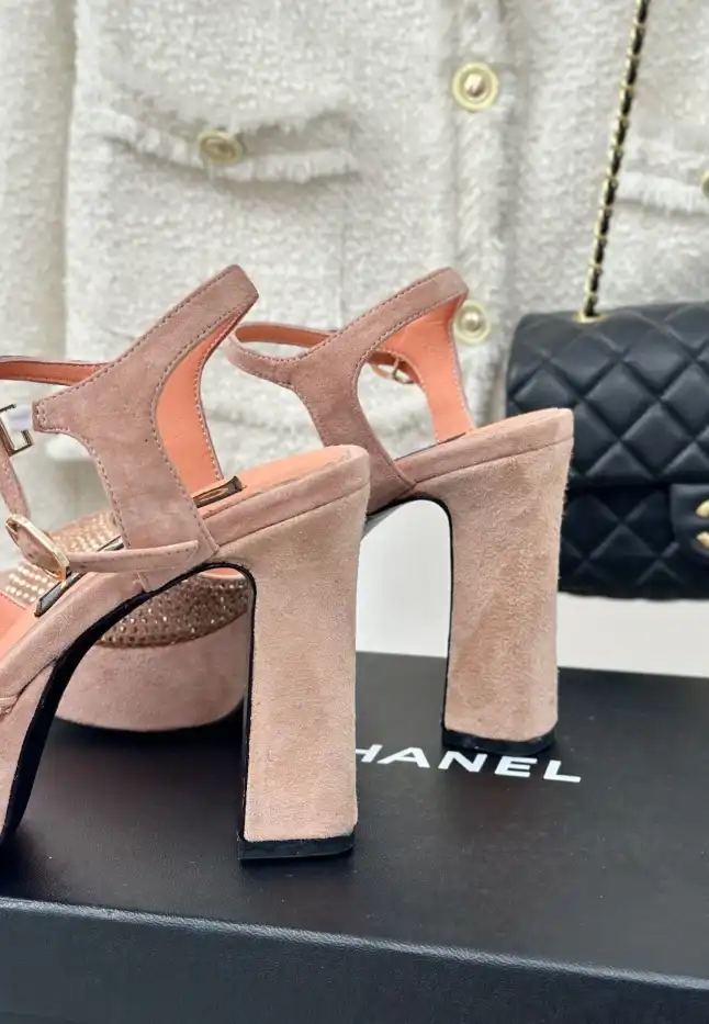 hype Chanel High Heels