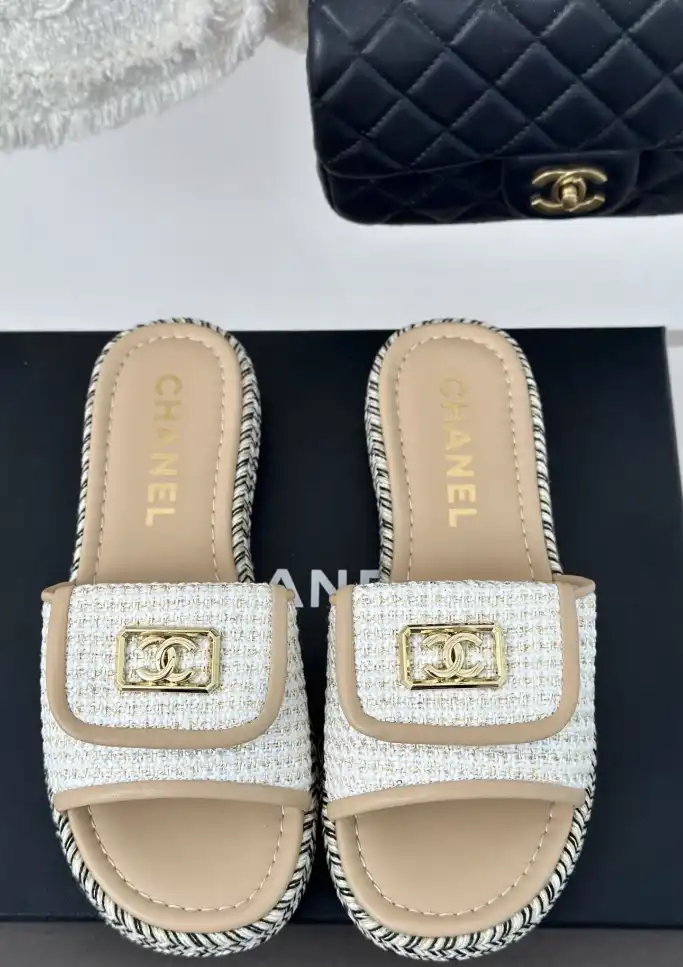 hype Chanel Slippers