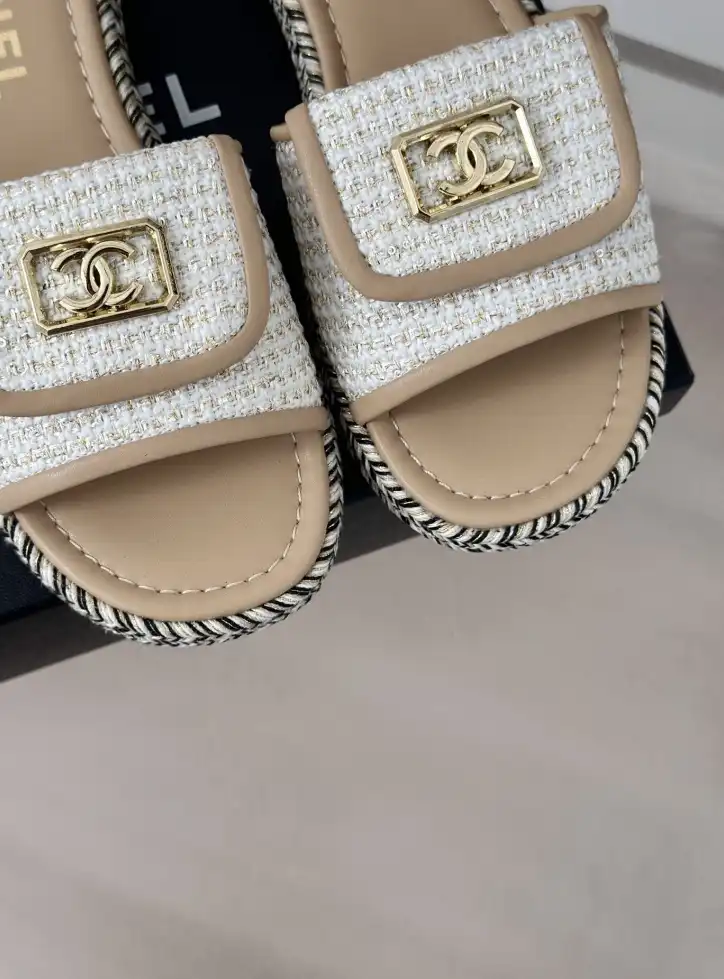 hype Chanel Slippers