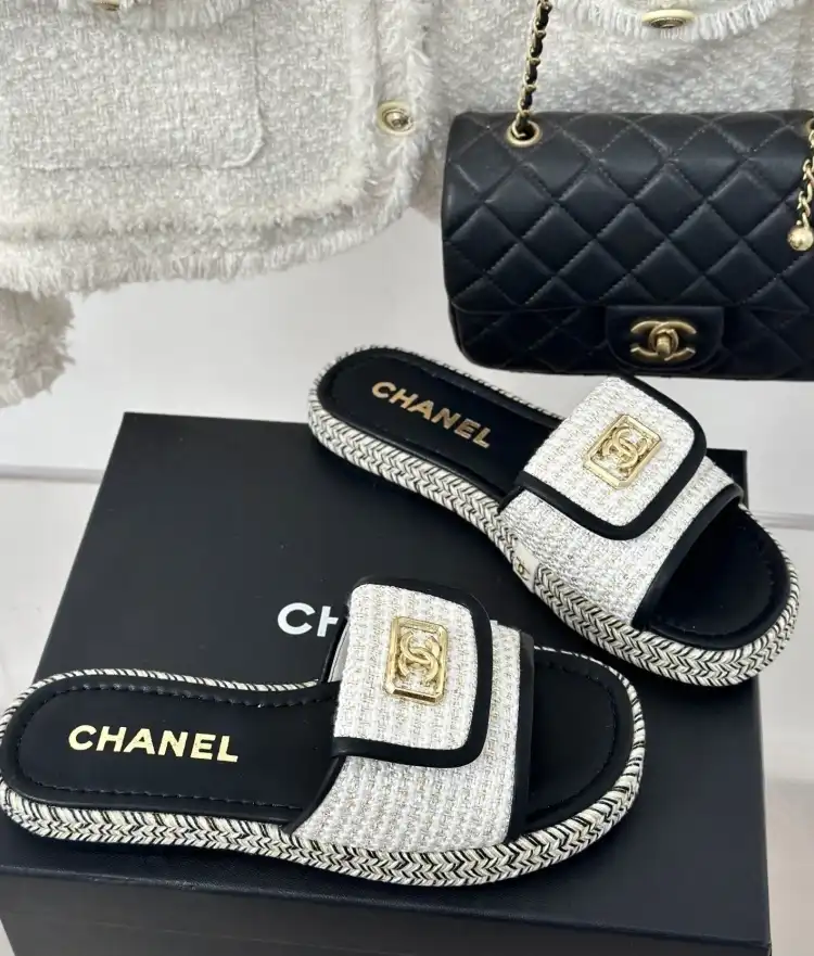 hype Chanel Slippers