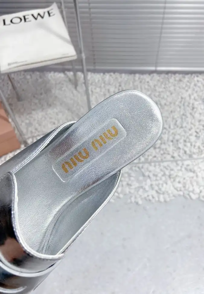 hype Miu Miu Slippers