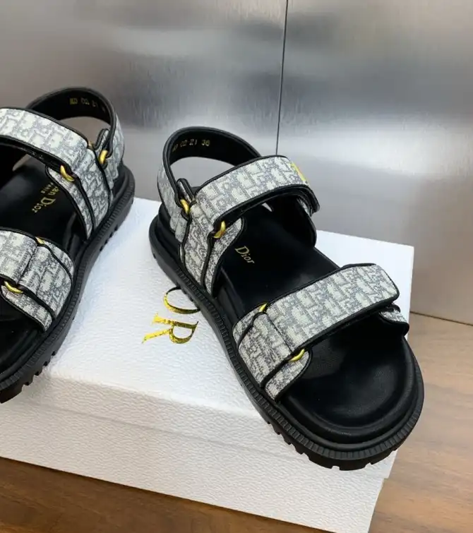 hype Christian Dior Sandals