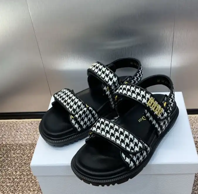 hype Christian Dior Sandals