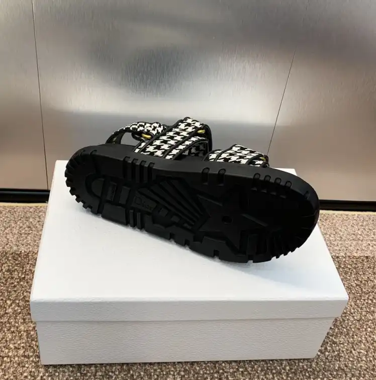 hype Christian Dior Sandals