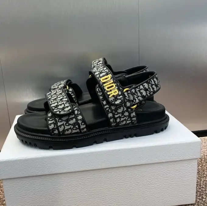 hype Christian Dior Sandals