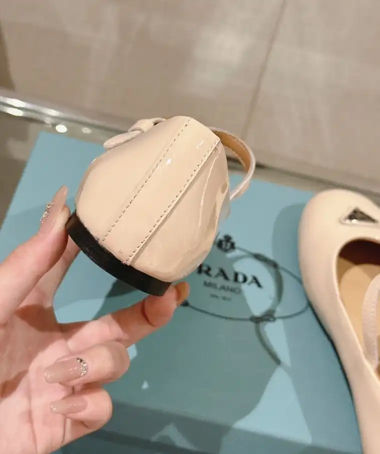 hype Prada flat shoes