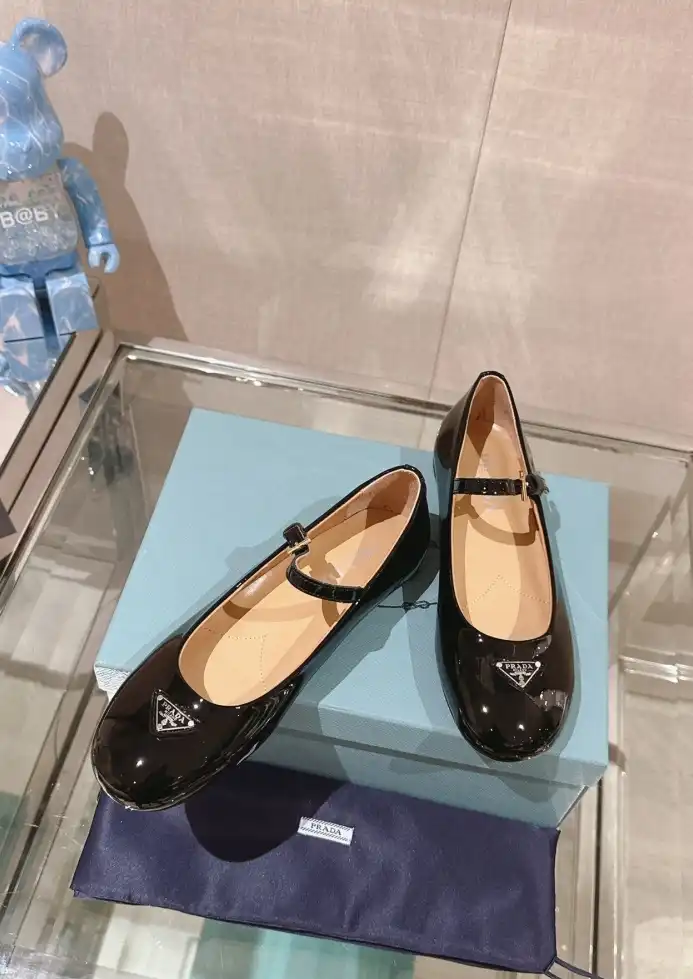 hype Prada flat shoes