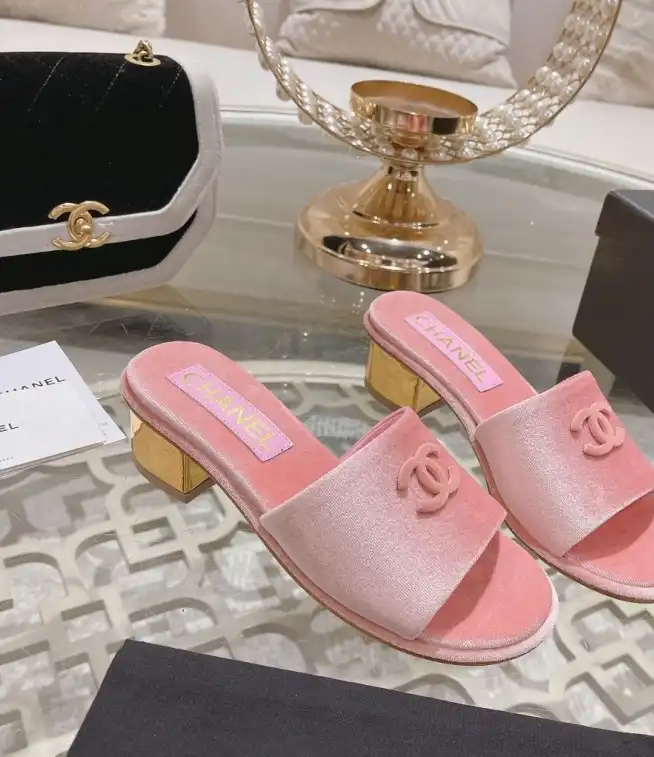 hype Chanel Slippers