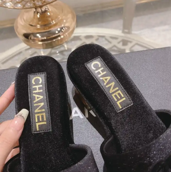 hype Chanel Slippers